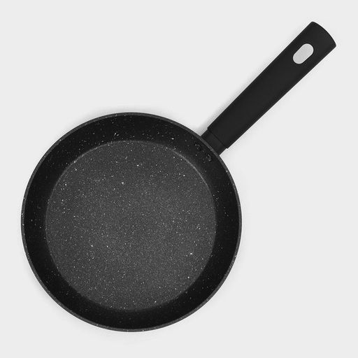 Сковорода Доляна «Первый дом», d=22 см, кованый алюминий, антипригарное покрытие, индукция, чёрная