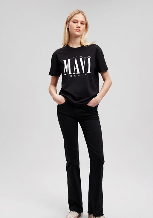 Mavi Logo Bask?l? Siyah Tisort