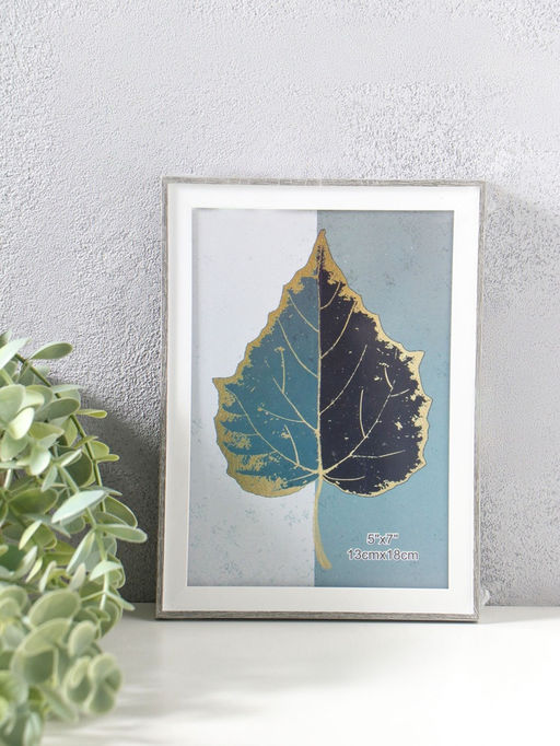 Цена за 2 шт. Фоторамка для фото 13×18 см «Современная классика», пластик, серый и белый, 19×13.8×1.5 см