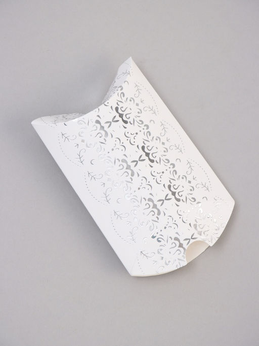 Цена за 10 шт. Коробка складная  9 х 6,5 х 2,5 см