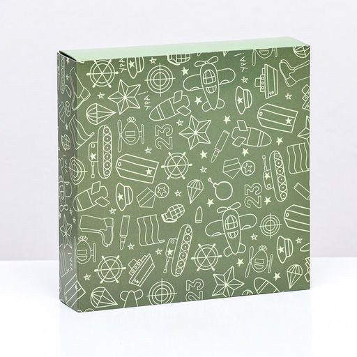 Цена за 2 шт. Коробка для 8 конфет шоколад, с окном, Военный стиль 17.7?17.8?3.8 см