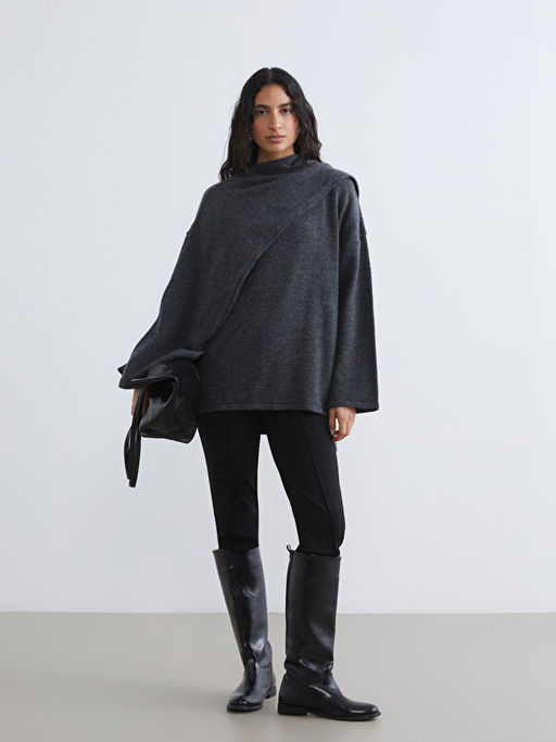 D?k?ml? ?al Yaka Oversize Kad?n Triko Kazak