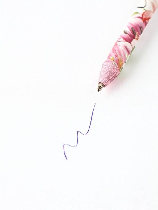 Цена за 2 шт. Набор, блок бумаги 30 л, ручка синяя паста 1.0 мм и 5 шт наклеек "С 8 Марта. Открытка"