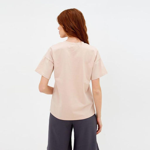 Футболка женская MINAKU REGULAR FIT, бежевая, размер 52
