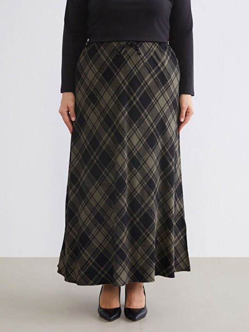 Beli Lastikli Desenli Etek