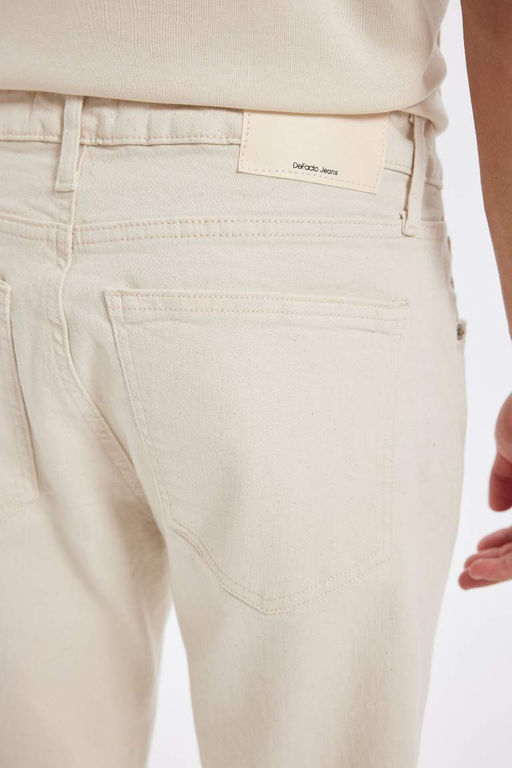 Узкие зауженные джинсовые брюки с нормальной талией и зауженной посадкой - Defacto фото 6