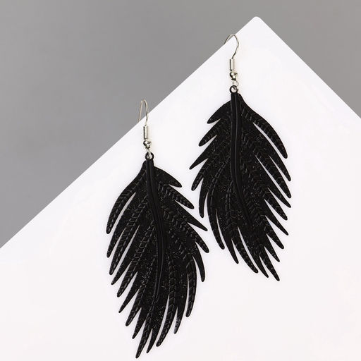 Серьги металл «Папоротник» листочек чёрные