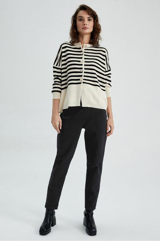 Lina Comfort Mom Fit Высокая удобная посадка Легкие джинсовые брюки с тонкой талией длиной до щиколотки - Defacto фото 2