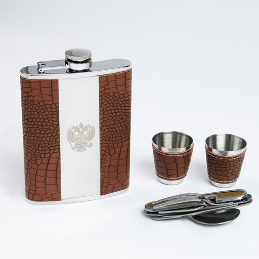 Подарочный набор 5 в 1 Рептилия: фляжка 240 мл, 2 ножика 7в1, 2 рюмки, 17 х 23 см - Simaland фото 2