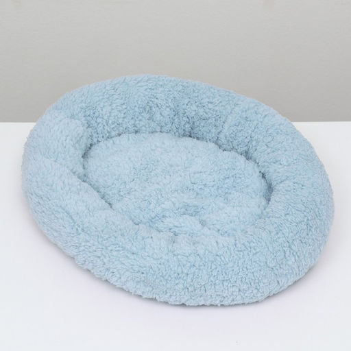Лежанка для собак и кошек Уют, мягкий мех, 45 х 35 х 11 см, голубая - Пижон фото 11