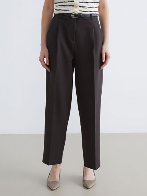 Beli Kemerli Cigarette Kad?n Pileli Pantolon