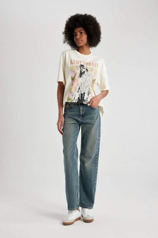 Унисекс Курт Кобейн Oversize-футболка с круглым вырезом и короткими рукавами - Defacto фото 7