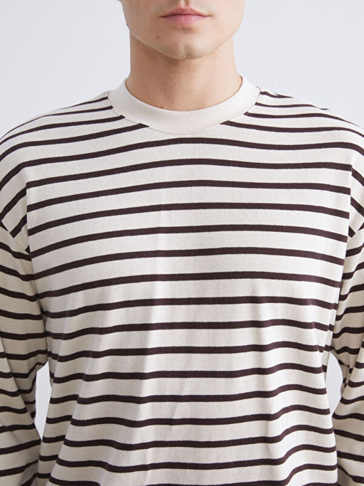 ?izgili Uzun Kollu Erkek Sweatshirt