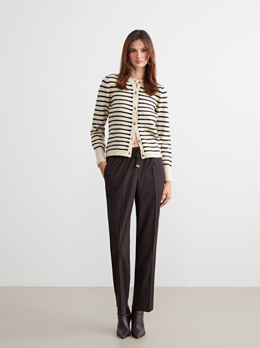 B?y?k Beden Beli Lastikli Havu? Kesim Kad?n Pantolon