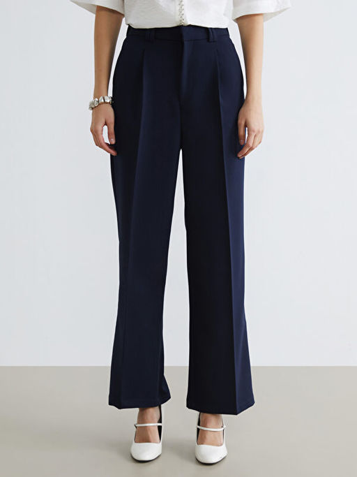 Beli Lastikli Kad?n Pileli Pantolon