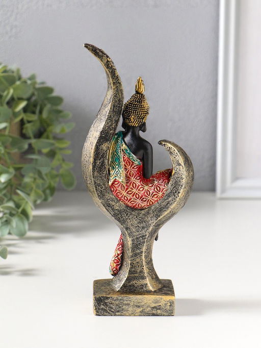 Фигурка полистоун «Будда в ярком одеянии на листе», 4×8.2×19.5 см