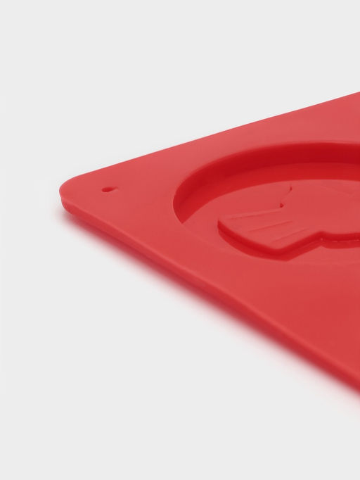 Форма для конфет и шоколада новогодняя Доляна Новогодние кружочки, силикон, 29.8?17.5 см, 14 ячеек (d=5 см), красная