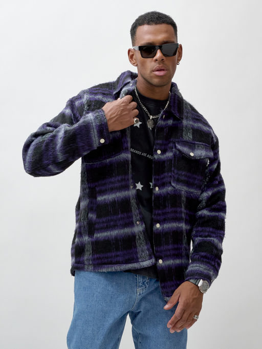 Куртка рубашка шерстяная в клетку мужская демисезонная темно-фиолетового цвета 58569TF