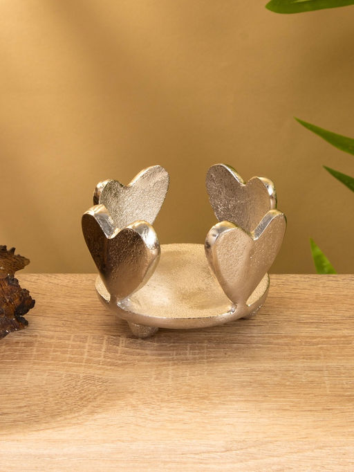 Подсвечник со стеклом Сердце, 10?10?10 см, алюминий