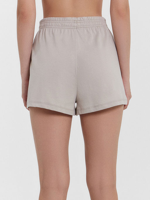 Комплект женский (футболка, шорты) серый с печатью - Mark formelle фото 5