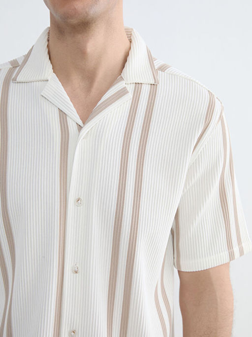 Regular Fit ?izgili Erkek G?mlek