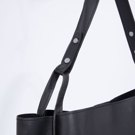 Сумка женская тоут на магните, чёрная