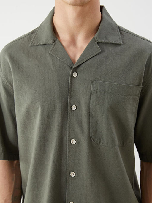 Regular Fit Resort Yaka K?sa Kollu Poplin Erkek G?mlek