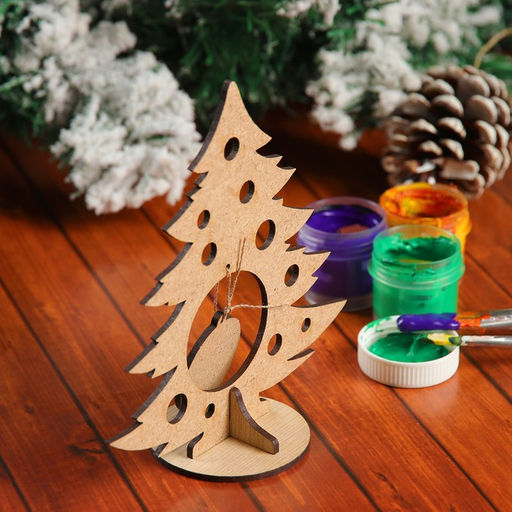 Цена за 4 шт. Новый год. Сувенир «Елочка со снежинкой» на подставке