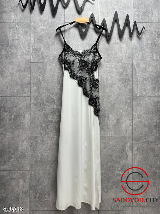 Женственное платье-комбинация с разрезом и кружевом - Bruno фото 2