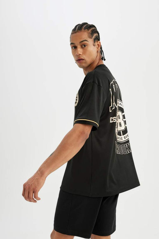 DeFactoFit Футболка свободного кроя NBA Brooklyn Nets с круглым вырезом из плотной ткани с короткими рукавами