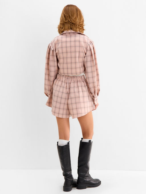 Костюм женский (блузка, шорты) MINAKU: Casual Collection, розовая клетка, размер 48