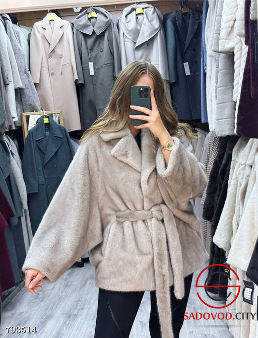 Искусственная короткая шуба из эко меха с поясом - Bruno фото 4