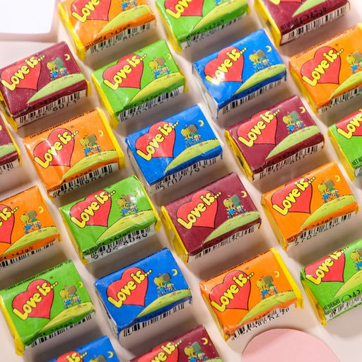 Цена за 100 шт. Жевательная резинка Love is Микс, 4.2 г