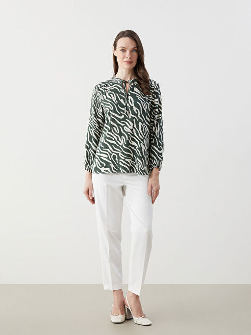 Ba?lamal? Yaka Desenli Kad?n Bluz