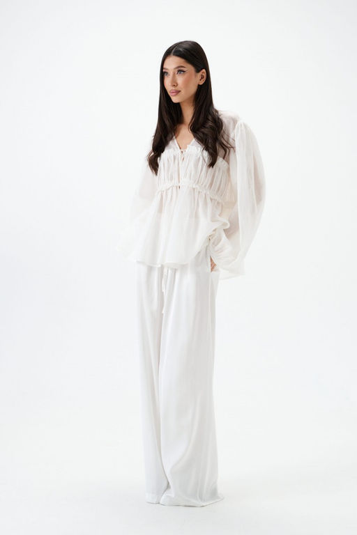 Блузка Annete А2142 свободного кроя белая из рами фото 3