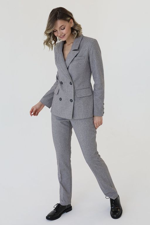 Жакет двубортный