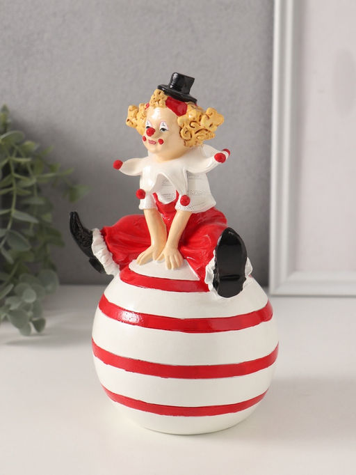 Копилка для денег «Клоун в цилиндре, на надувном мяче», полистоун, красно-белый, 12.5×11×20.5 см