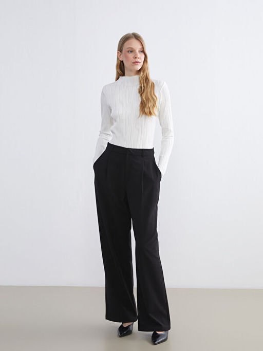 Dik Yaka Dokulu Kad?n Body