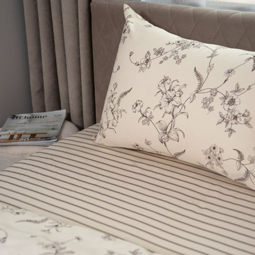 КПБ Чистый хлопок 1,5 спальный, наволочки 50х70, поплин, 100% хлопок, Гербариум ВБ Пододеяльник 146х215 с прорезью, простыня классическая 150х215 подшита с 4-х сторон, наволочки 50х70 с клапаном - 2 шт. - Традиция фото 36