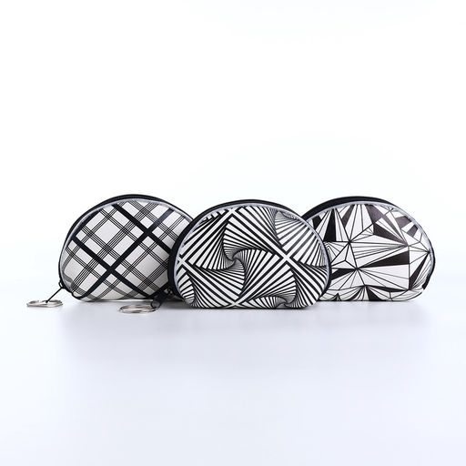 Цена за 2 шт. Кошелёк-монетница на молнии 9.5×3×7.5 см, с монохромным принтом, МИКС