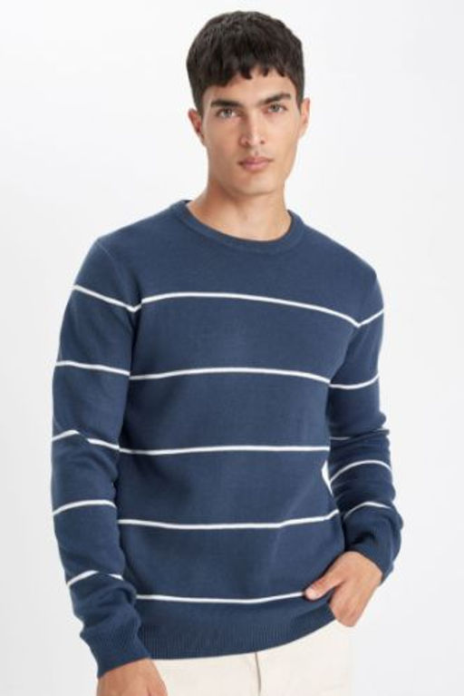 Standart Fit Normal Kesim Bisiklet Yaka Cizgili Triko Kazak