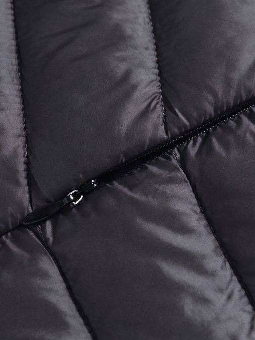 Куртка женская удлинённая стёганая с капюшоном и графеновой подкладкой черного цвета 9628_1Ch