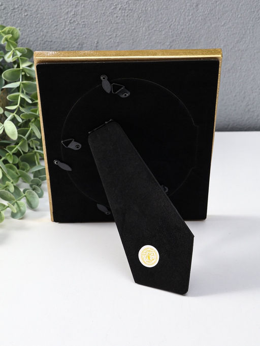 Фоторамка полистоун 13х18 см "Овал в розах" белая с золотом 14х1,5х19 см