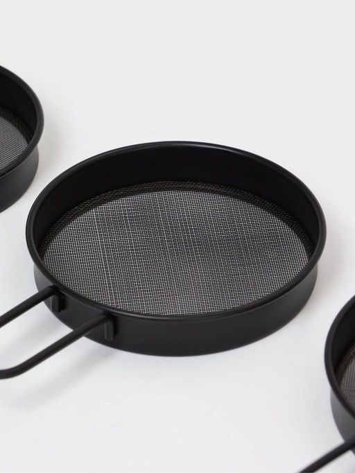 Сито с ручкой Magistro, набор 3 шт., d=8;9;10 см, нержавеющая сталь, чёрные