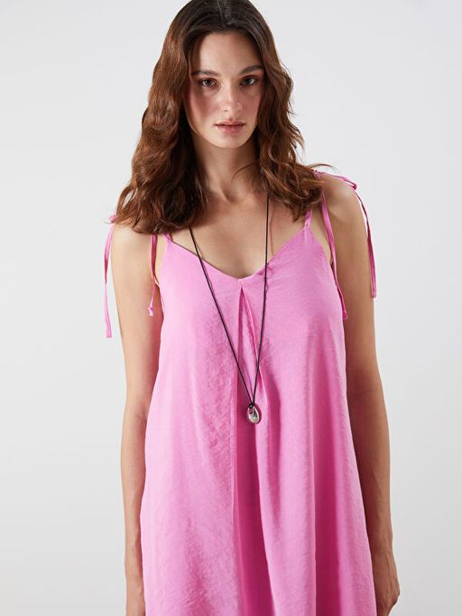 V Yaka Ask?l? Modal Kar???ml? Mini Elbise