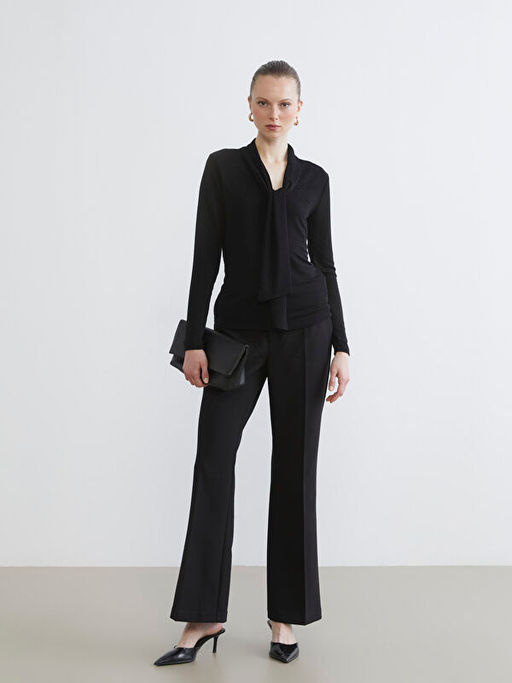 ?al Yaka Parlak G?r?n?ml? Bluz