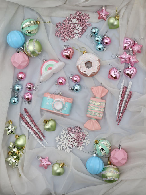 Ёлочные игрушки 58 шт. В гостях у Деда Мороза