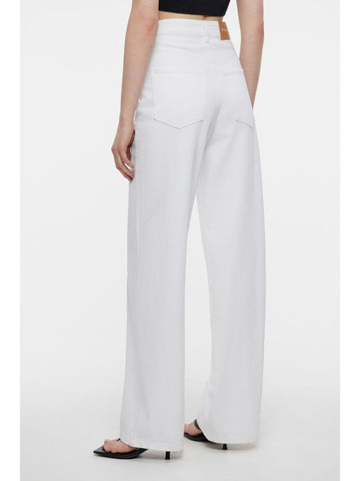 K10203 Джинсы стрейч БЕЛЫЙ