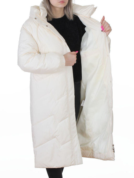 8883 MILK WHITE Пальто зимнее женское (150 гр. холлофайбер)