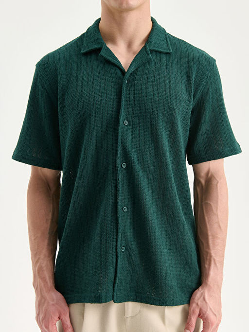 Regular Fit Resort Yaka K?sa Kollu Erkek G?mlek